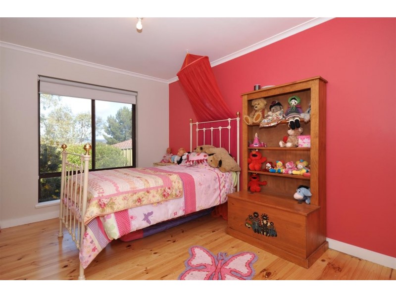 8 Mark Court, O’halloran Hill SA 5158