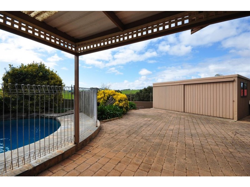 8 Mark Court, O’halloran Hill SA 5158