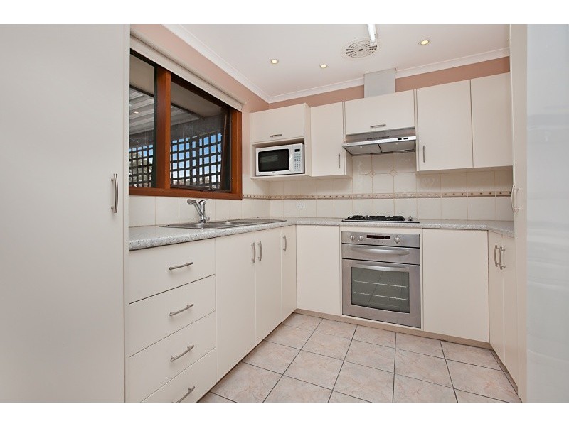 27 Workara Terrace, Morphett Vale SA 5162