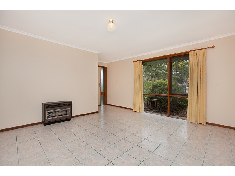 27 Workara Terrace, Morphett Vale SA 5162