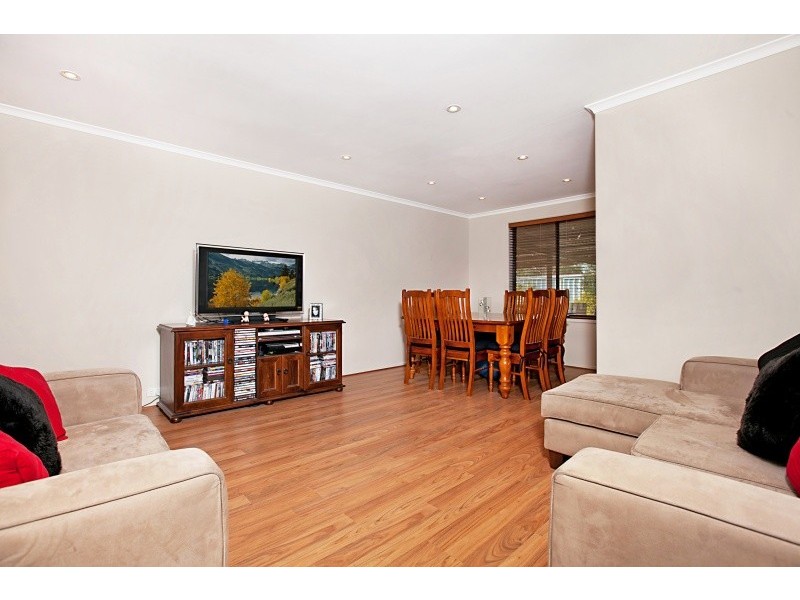 29 Banks Road, Woodcroft SA 5162