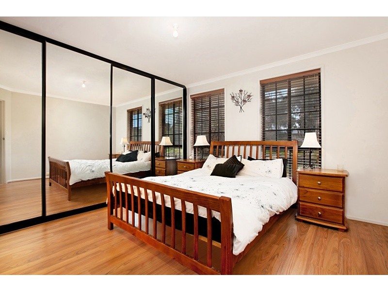 29 Banks Road, Woodcroft SA 5162