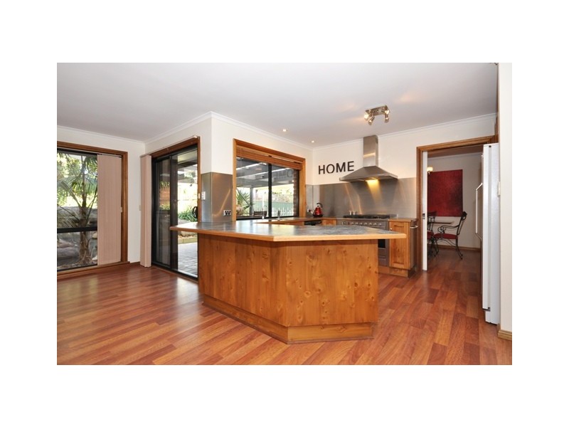 6 Brookhaven Court, Aberfoyle Park SA 5159