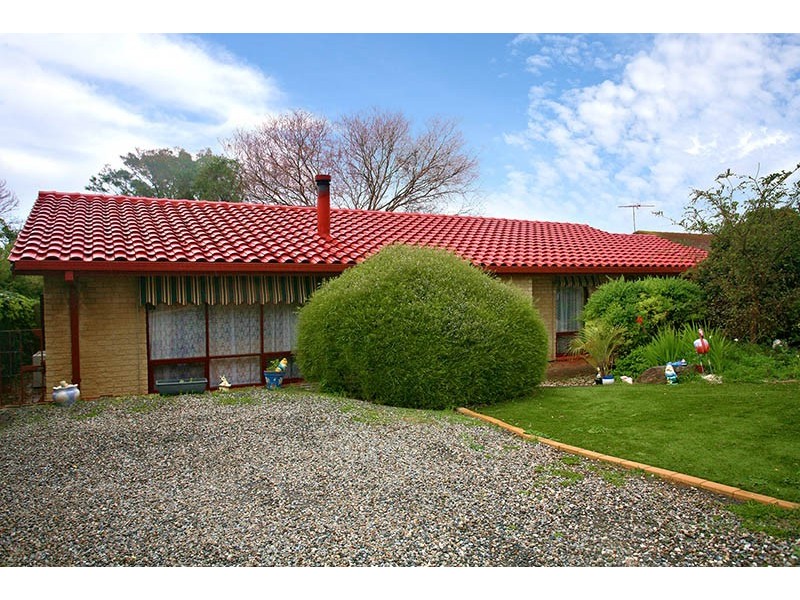 4 Serica Street, Hallett Cove SA 5158