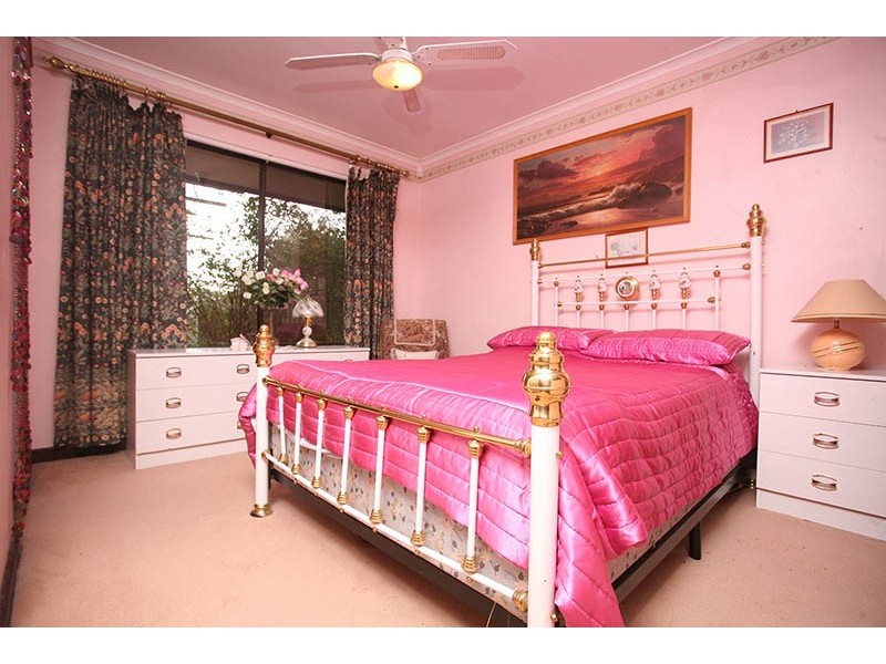 4 Serica Street, Hallett Cove SA 5158