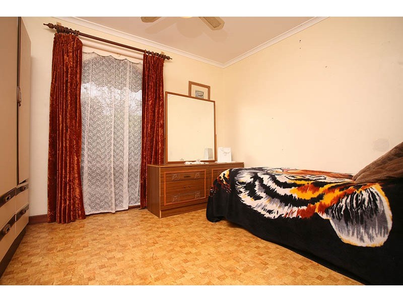 4 Serica Street, Hallett Cove SA 5158