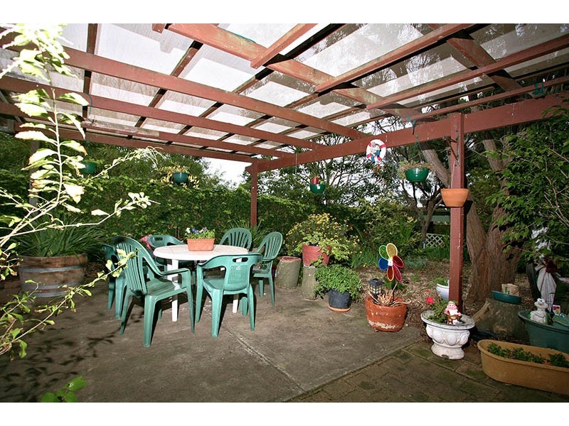 4 Serica Street, Hallett Cove SA 5158