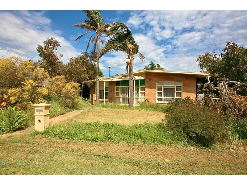 6 Petersen Crescent, Port Noarlunga SA 5167