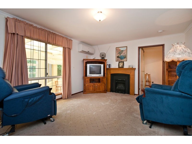 5 Spode Court, Trott Park SA 5158