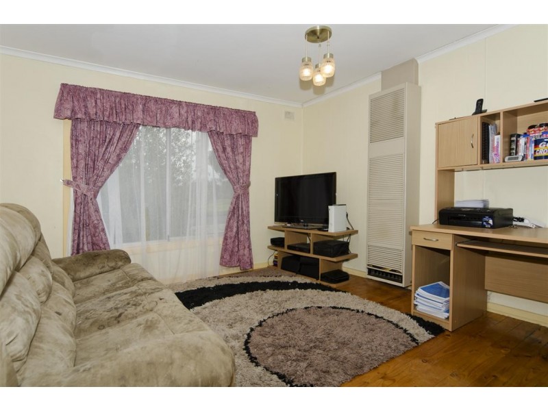 31 Justin Crescent, Christie Downs SA 5164