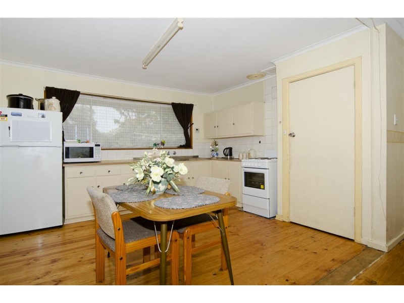 31 Justin Crescent, Christie Downs SA 5164