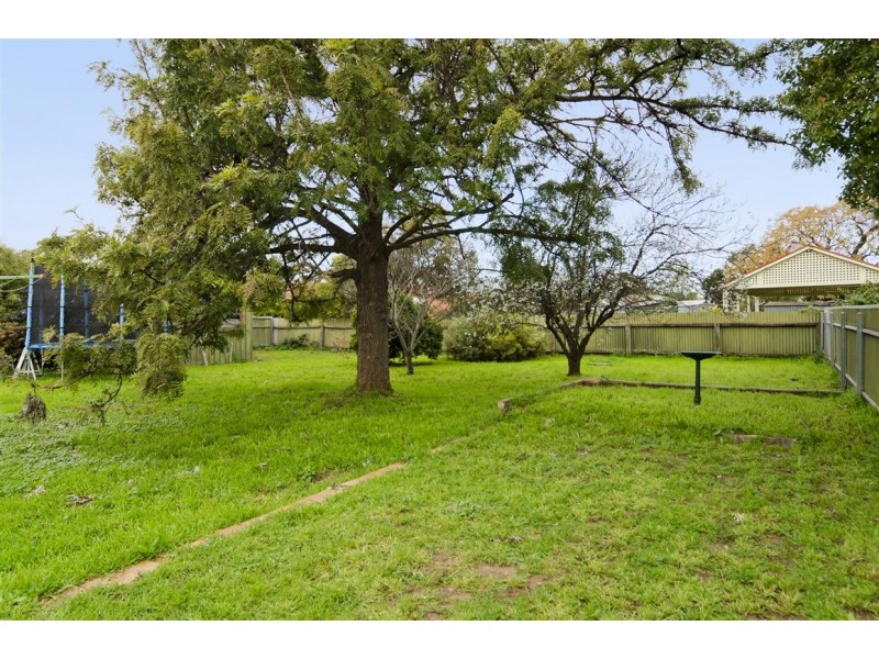 31 Justin Crescent, Christie Downs SA 5164