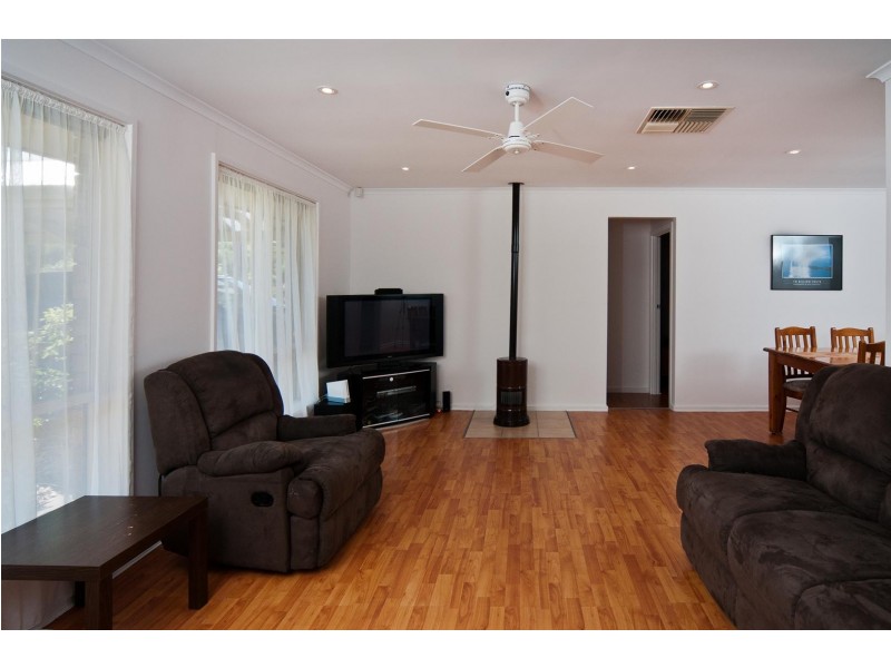 91 Daveys Road, Flagstaff Hill SA 5159