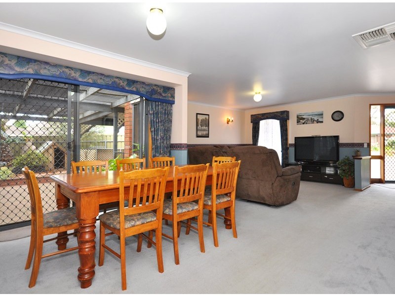 6 Ilex Court, Morphett Vale SA 5162