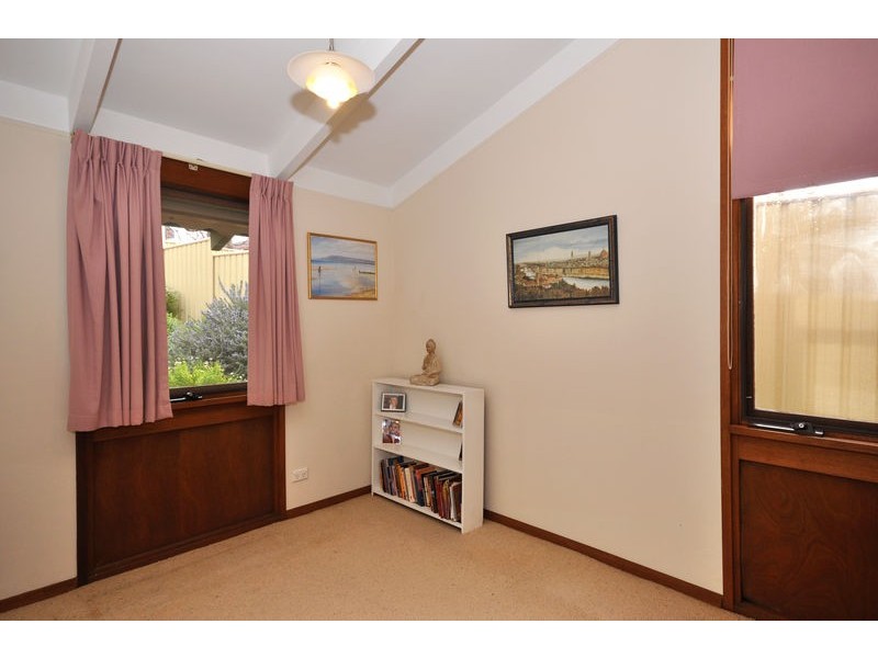 41 Vincent Boulevard, Flagstaff Hill SA 5159