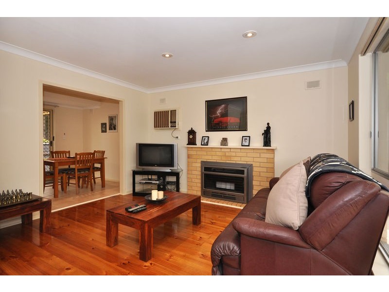 36 McClure Avenue, Reynella East SA 5161