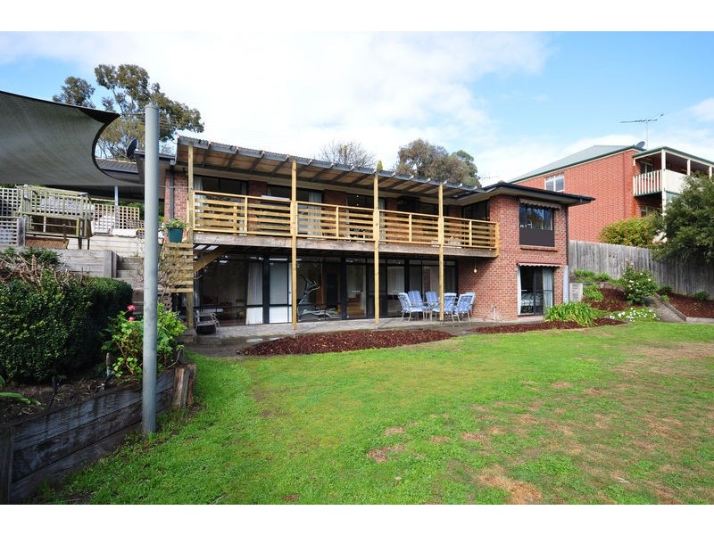 12 Arbell Crescent, Flagstaff Hill SA 5159