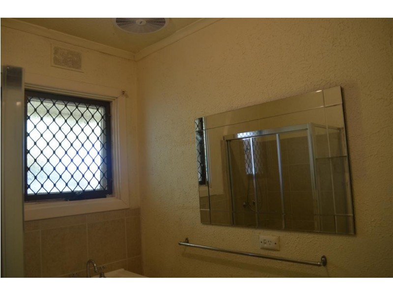 35 McKinna Road, Christie Downs SA 5164