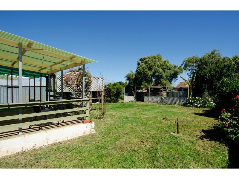 35 McKinna Road, Christie Downs SA 5164