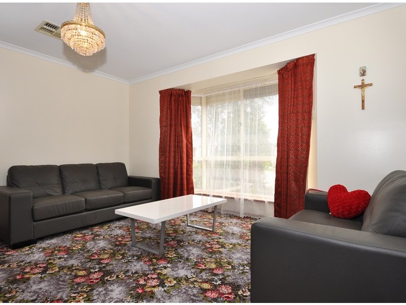 8 Jordan Court, Aberfoyle Park SA 5159