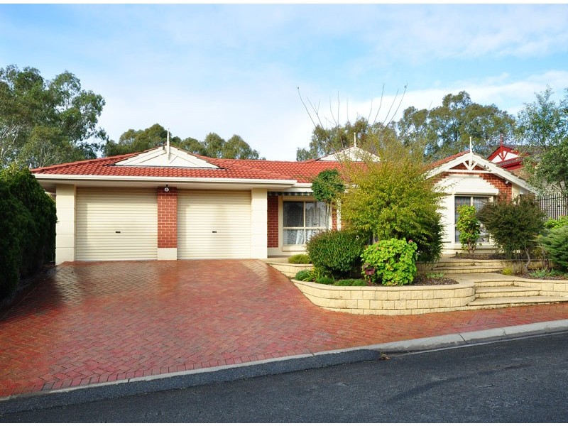 8 Jordan Court, Aberfoyle Park SA 5159