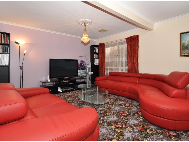 8 Jordan Court, Aberfoyle Park SA 5159