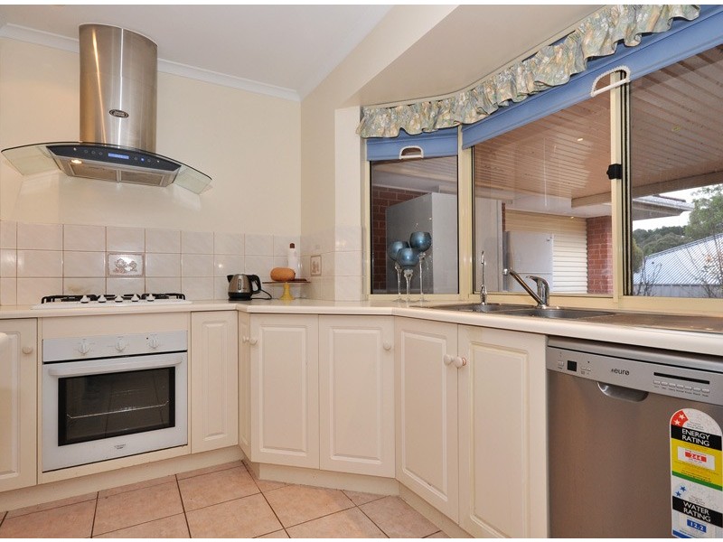 8 Jordan Court, Aberfoyle Park SA 5159