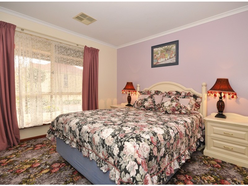 8 Jordan Court, Aberfoyle Park SA 5159