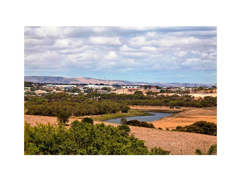 8 Oldenburg Court, Noarlunga Downs SA 5168
