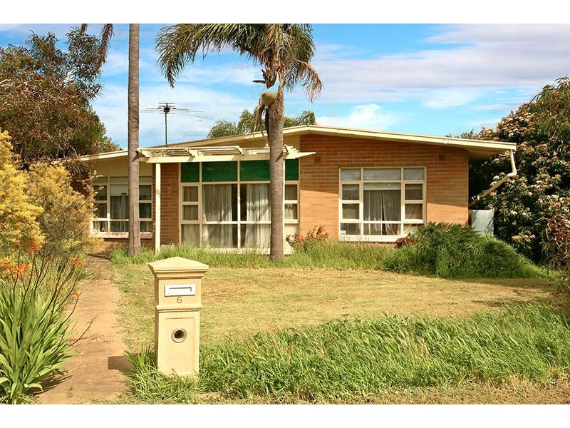 6 Petersen Crescent, Port Noarlunga SA 5167