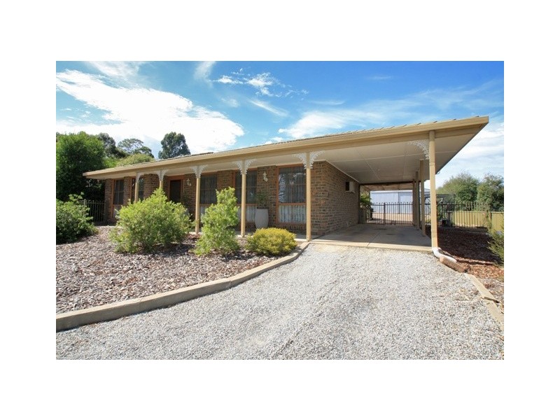204 Chandlers Hill Road, Happy Valley SA 5159