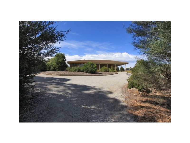 204 Chandlers Hill Road, Happy Valley SA 5159