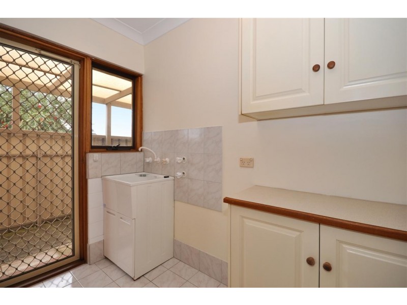 2/56 Condada Avenue, Park Holme SA 5043