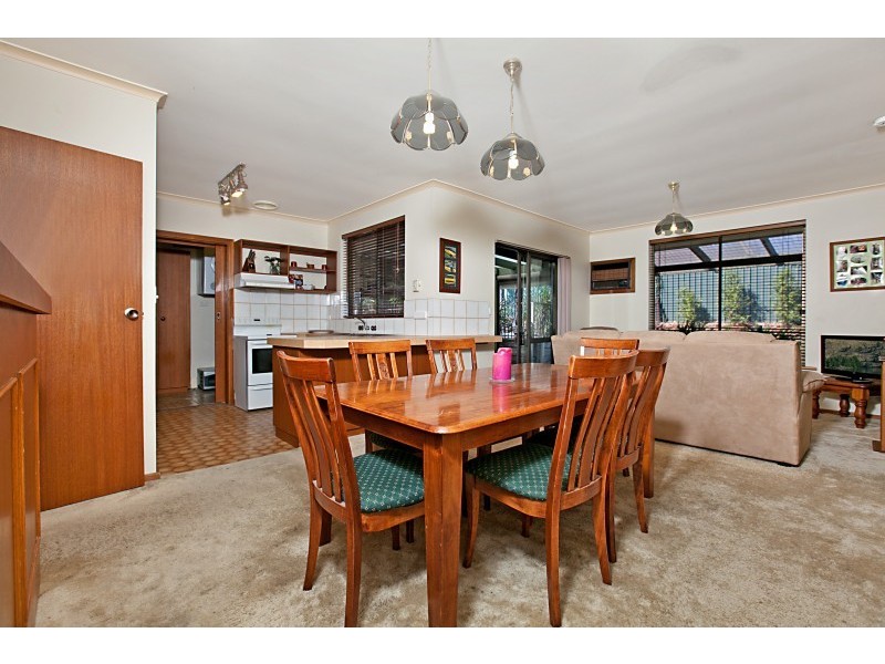 27 Hay Street, Happy Valley SA 5159