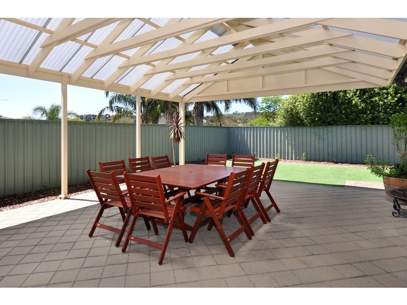 17 Glen Eyre Court, Aberfoyle Park SA 5159