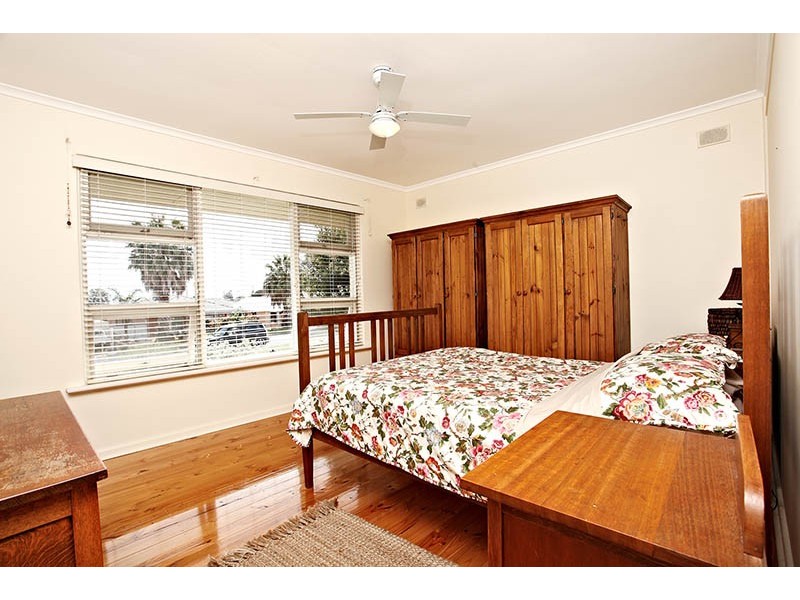 39 Second Avenue, Moana SA 5169