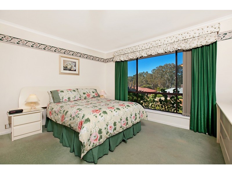 24 Walters Crescent, Aberfoyle Park SA 5159