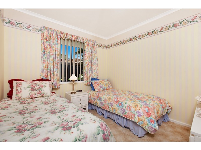 24 Walters Crescent, Aberfoyle Park SA 5159