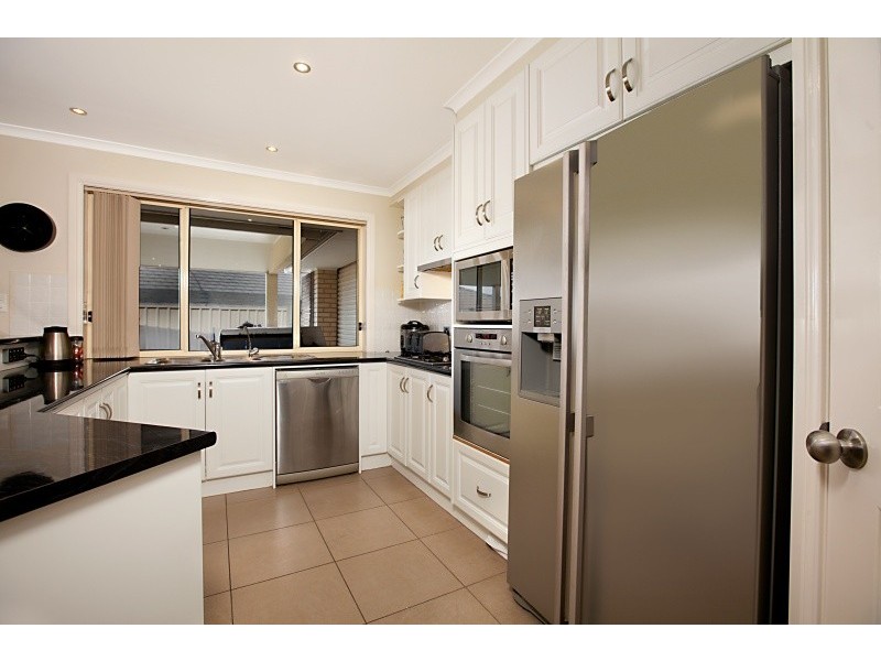 31 Esperance Boulevard, Seaford Rise SA 5169
