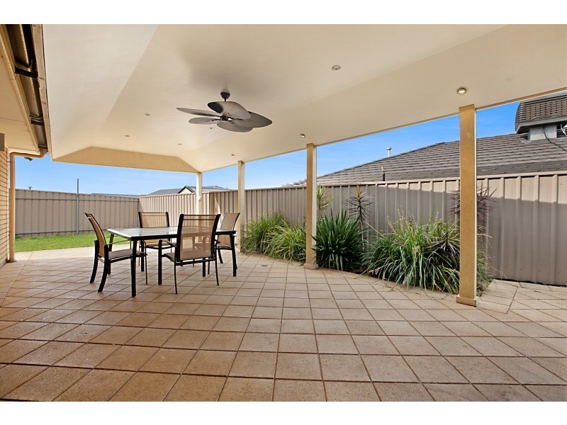 31 Esperance Boulevard, Seaford Rise SA 5169