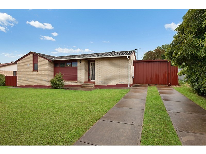 49 Warsaw Crescent, Hackham West SA 5163