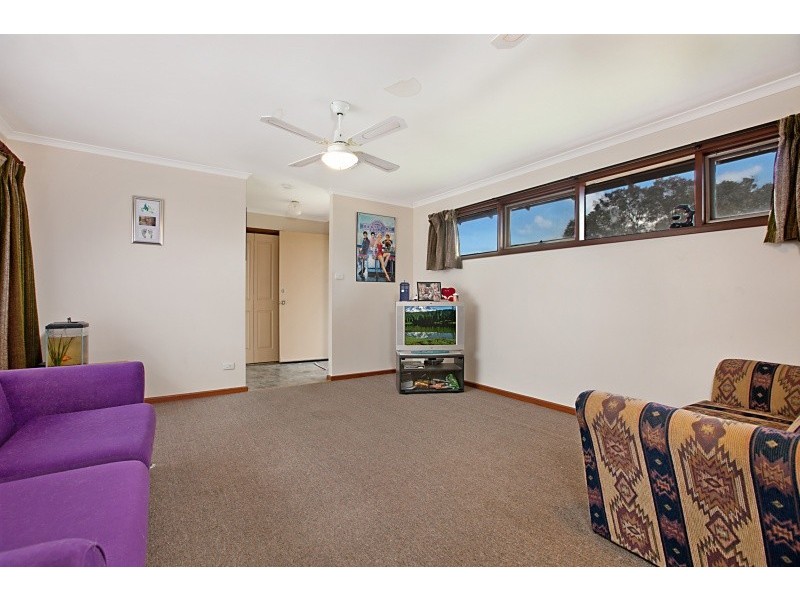 49 Warsaw Crescent, Hackham West SA 5163