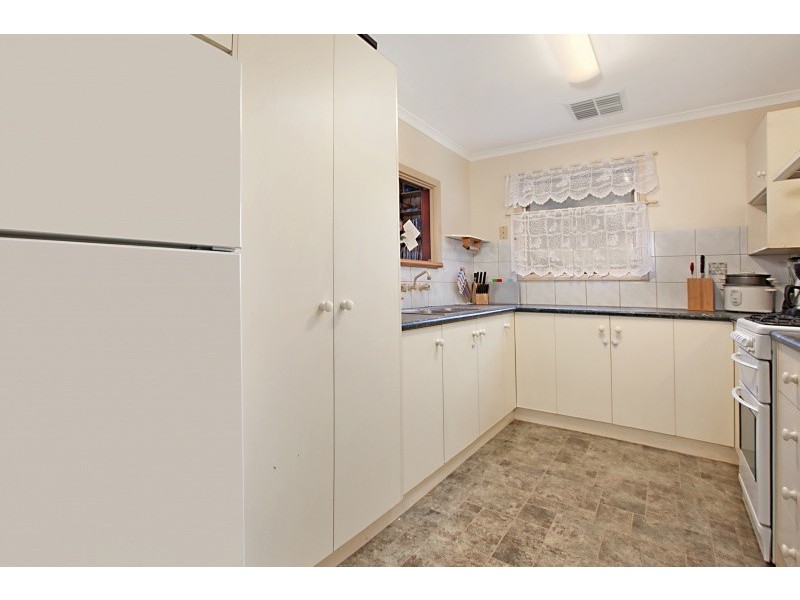 49 Warsaw Crescent, Hackham West SA 5163