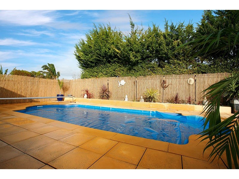 4 Churston Place, Moana SA 5169