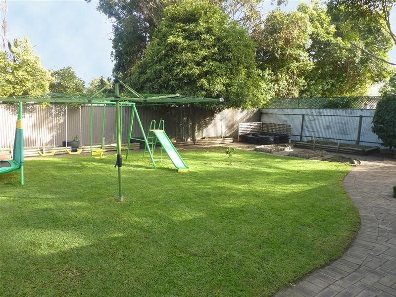 11 Matison Road, Morphett Vale SA 5162