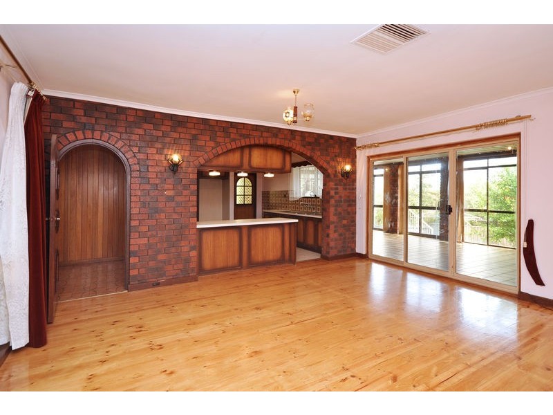 54 Skyline Drive, Flagstaff Hill SA 5159