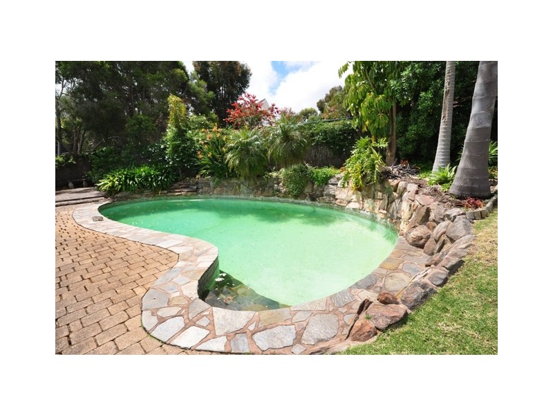 17 Corsair Street, Flagstaff Hill SA 5159