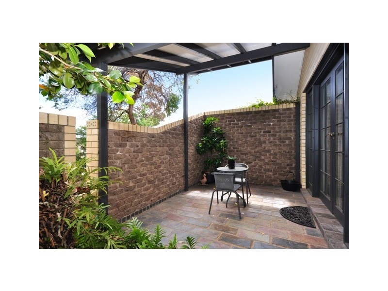 17 Corsair Street, Flagstaff Hill SA 5159