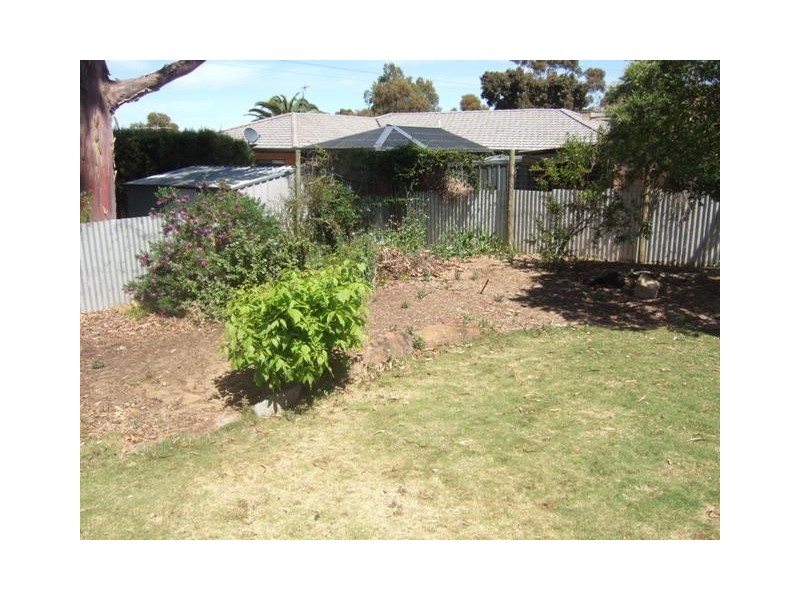 89 Sunnymeade drive, Aberfoyle Park SA 5159