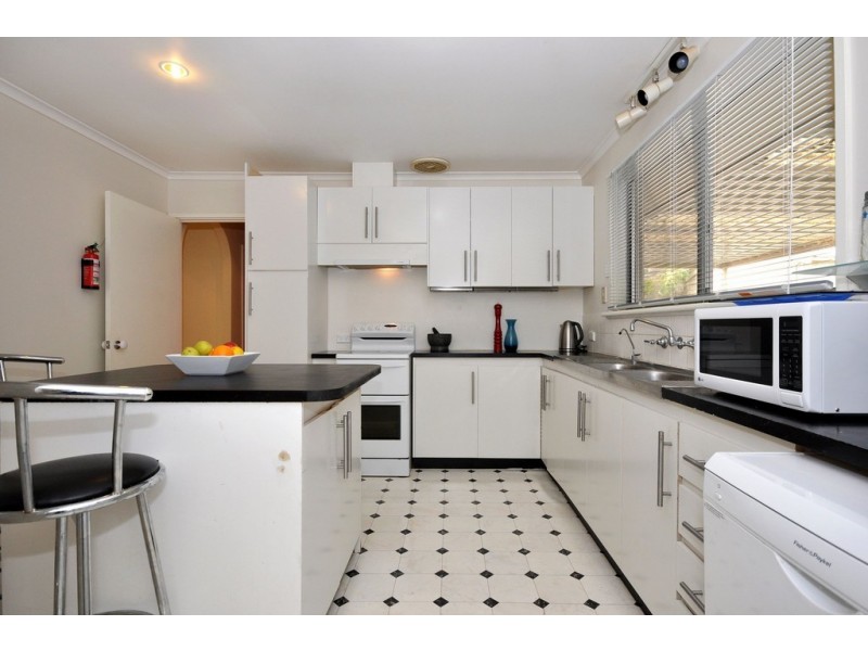 12 Tongan Way, Happy Valley SA 5159